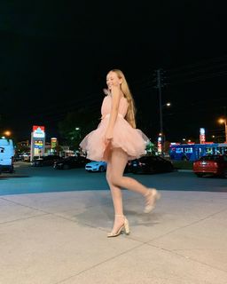 Sophia Diamond feet photo 16