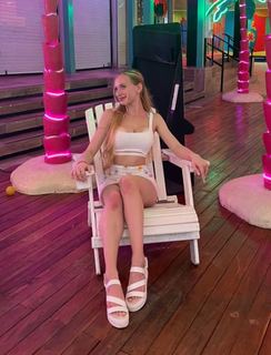 Sophia Diamond feet photo 9