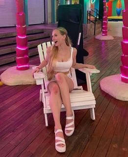 Sophia Diamond feet photo 8