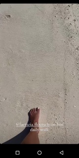 Sophia Flörsch feet photo thumbnail