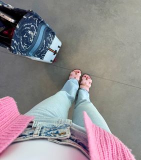 Sophia Flörsch feet photo thumbnail