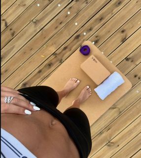 Sophia Flörsch feet photo thumbnail