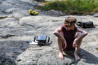 Sophia Lillis feet photo thumbnail