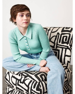 Sophia Lillis feet photo thumbnail