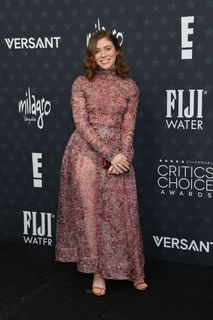 Sophia Lillis feet photo 6