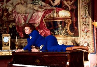 Sophia Loren feet photo thumbnail