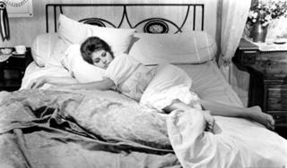 Sophia Loren feet photo thumbnail