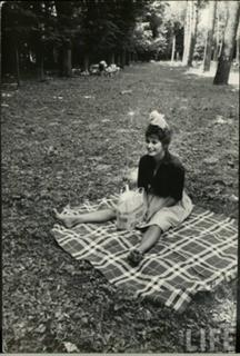 Sophia Loren feet photo thumbnail