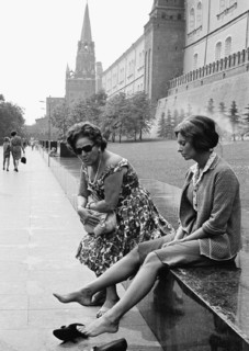 Sophia Loren feet photo thumbnail