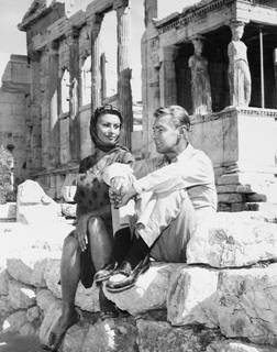 Sophia Loren feet photo thumbnail