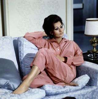 Sophia Loren feet photo thumbnail
