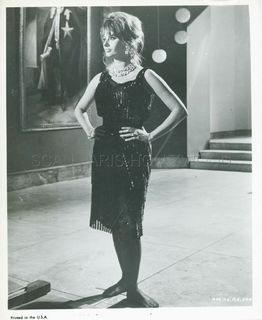 Sophia Loren feet photo thumbnail