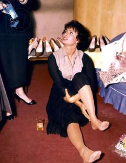 Sophia Loren feet photo thumbnail