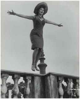 Sophia Loren feet photo thumbnail