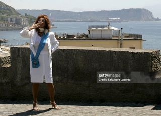 Sophia Loren feet photo 4
