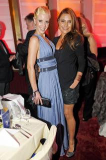 Sophia Thomalla feet photo thumbnail