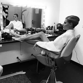 Sophia Thomalla feet photo thumbnail