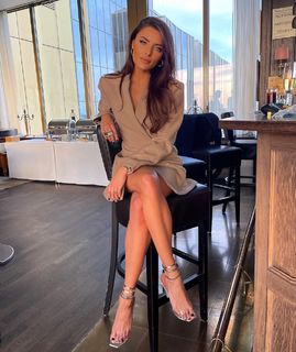 Sophia Thomalla feet photo thumbnail