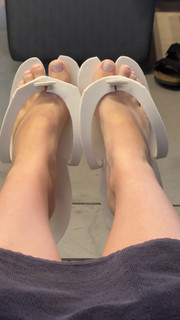 Sophia Valverde feet photo 15