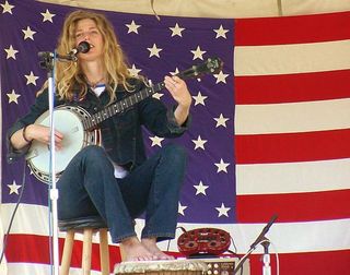 Sophie B. Hawkins feet photo 7