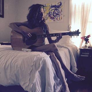Sophie B. Hawkins feet photo 1