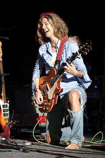 Sophie B. Hawkins feet photo 18