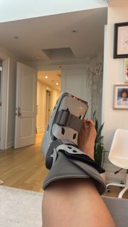 Sophie Brussaux feet photo 8