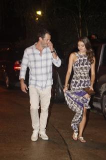 Sophie Charlotte feet photo thumbnail