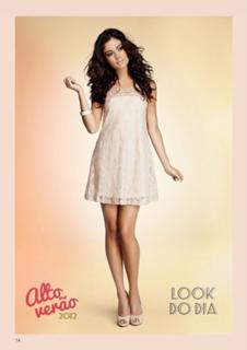 Sophie Charlotte feet photo thumbnail