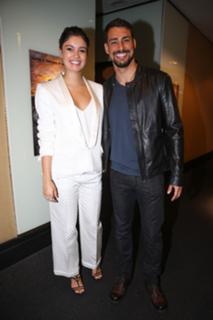 Sophie Charlotte feet photo thumbnail