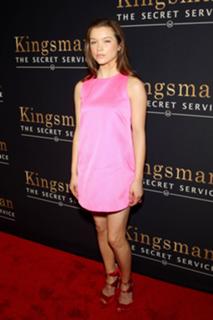 Sophie Cookson feet photo thumbnail