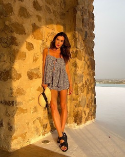 Sophie Craig feet photo 12