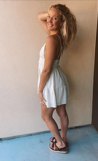 Sophie Cunningham feet photo thumbnail