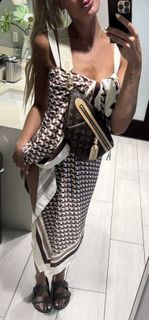 Sophie Cunningham feet photo thumbnail