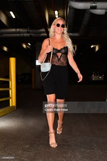 Sophie Cunningham feet photo 13
