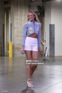 Sophie Cunningham feet photo 12