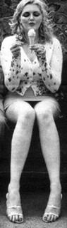 Sophie Dahl feet photo 14