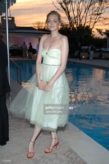 Sophie Dahl feet photo 17