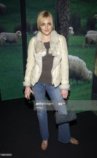Sophie Dahl feet photo 9