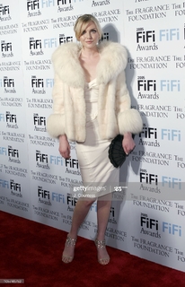Sophie Dahl feet photo 5