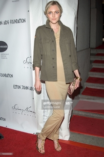 Sophie Dahl feet photo 7