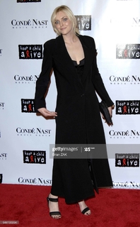 Sophie Dahl feet photo 6