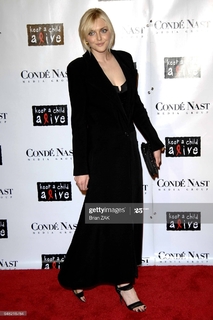 Sophie Dahl feet photo 5