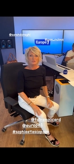 Sophie Davant feet photo 11