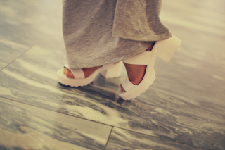 Sophie Elise Isachsen feet photo 1