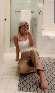 Sophie Elise Isachsen feet photo 16