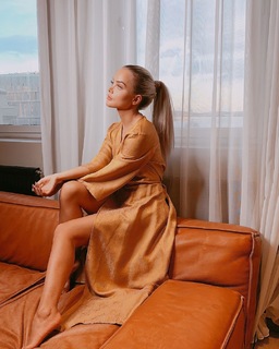 Sophie Elise Isachsen feet photo 3