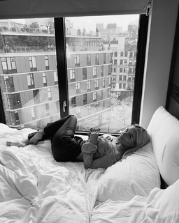 Sophie Elise Isachsen feet photo 5