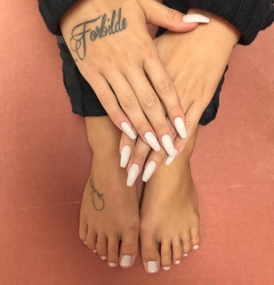 Sophie Elise Isachsen feet photo 3
