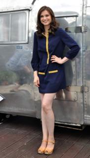 Sophie Ellis-Bextor feet photo thumbnail